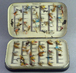 Malloch Japanned Fly Box (clips) - with wet flies 