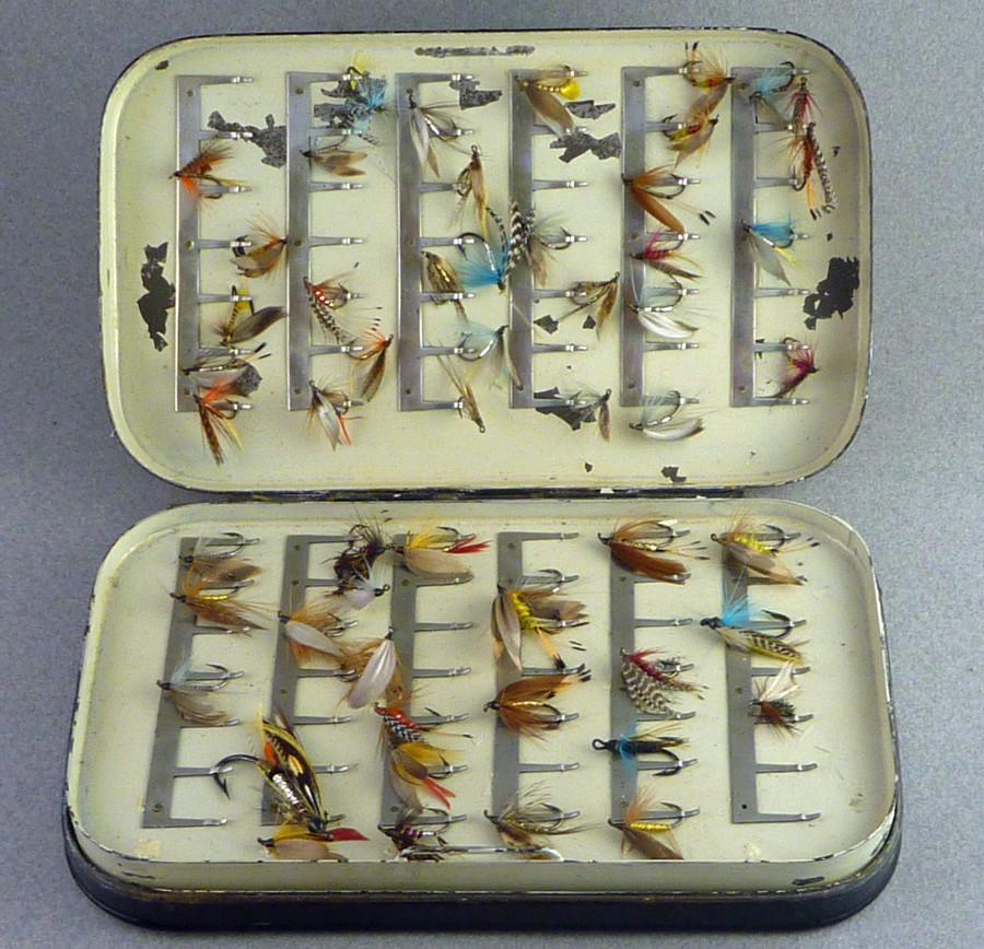 Malloch Japanned Fly Box (clips) - with wet flies