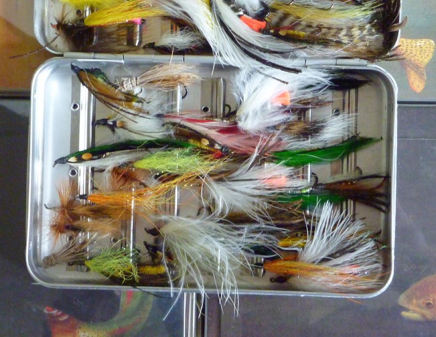 Perrine #97 Streamer Fly Box - with 72 flies