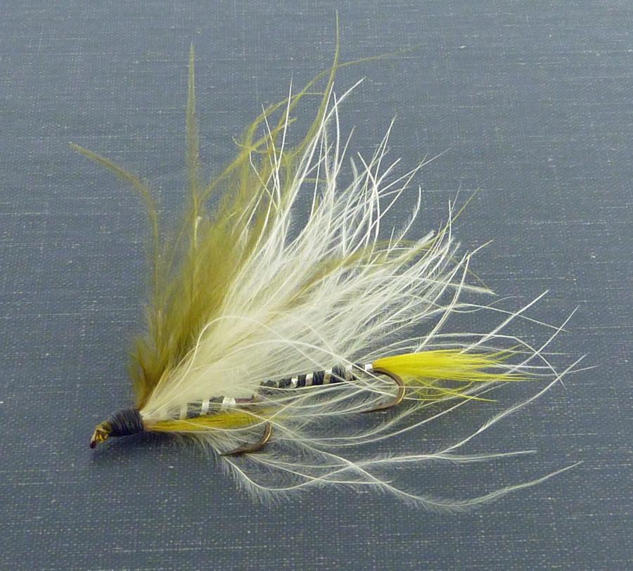 Perrine #97 Streamer Fly Box - with 72 flies 