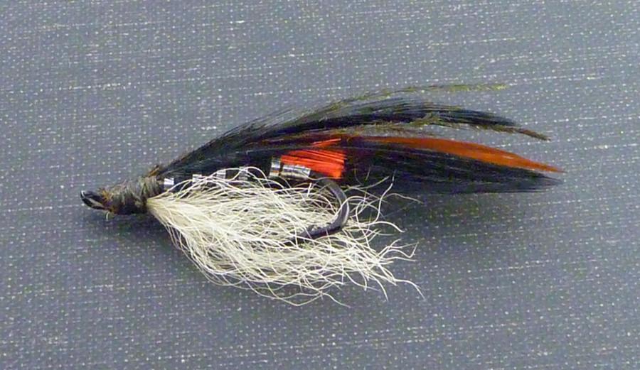 Perrine #97 Streamer Fly Box - with 72 flies 