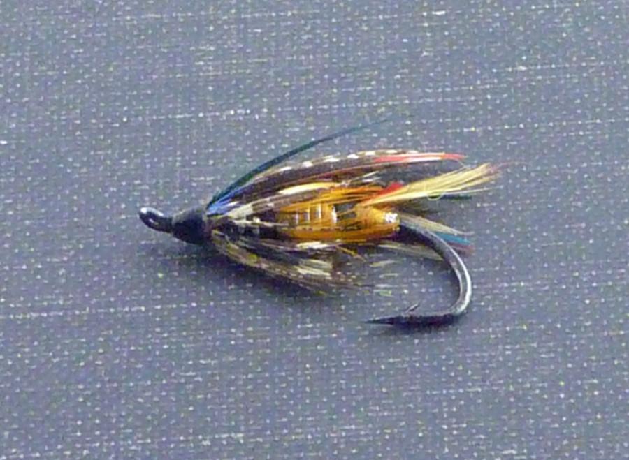 Perrine #97 Streamer Fly Box - with 72 flies 