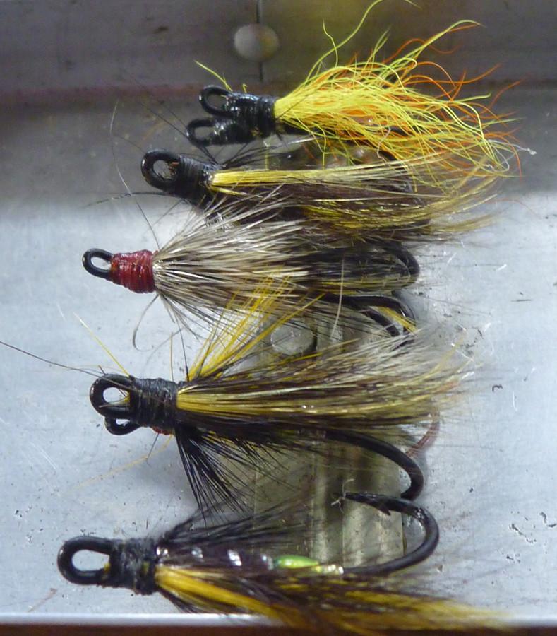 Perrine Fly Box with 22 double hook salmon flies