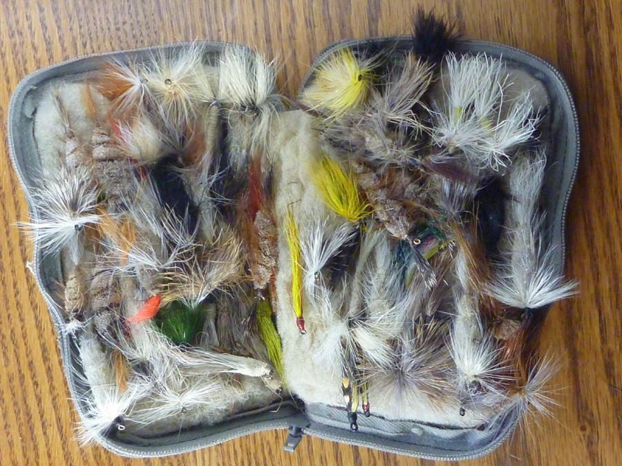 Suede Fly Wallet with 40-50 flies