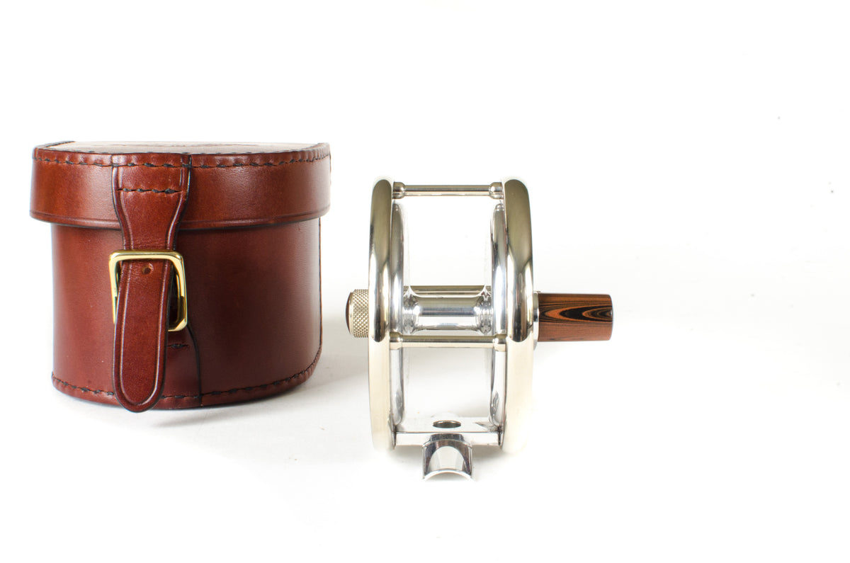 Saracione Deluxe II Marbleized Trout Reel