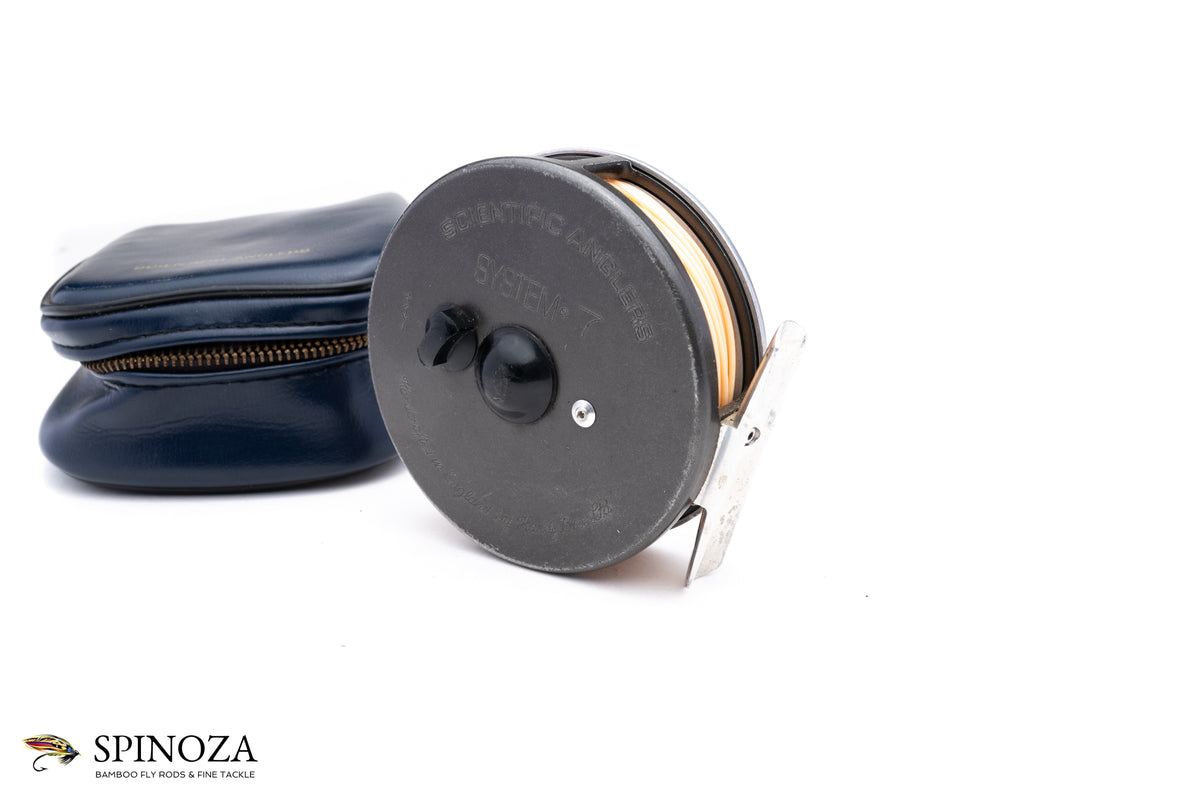 Scientific Anglers System 7 Reel