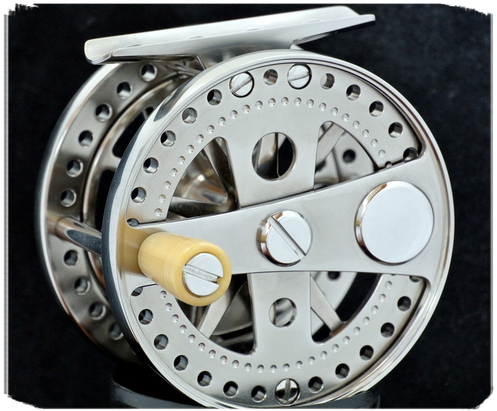 VR Design Trutta 2/0 WD Titanium Fly Reel