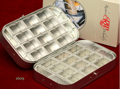 Richard Wheatley Fly Box - Model 1609 