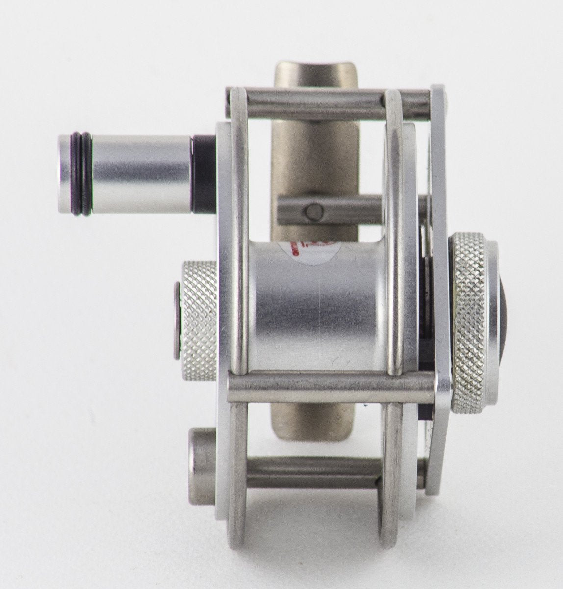 Ari 't Hart Triangle I Silver fly reel - mint