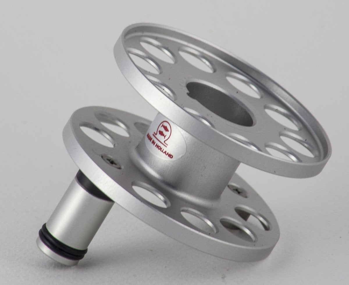 Ari 't Hart Triangle I Silver fly reel - mint