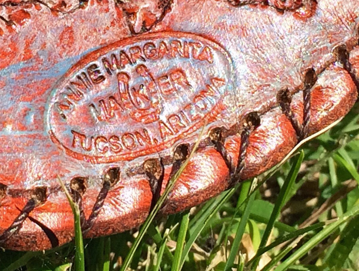 Annie Margarita Leather Reel Case - "Quick" 