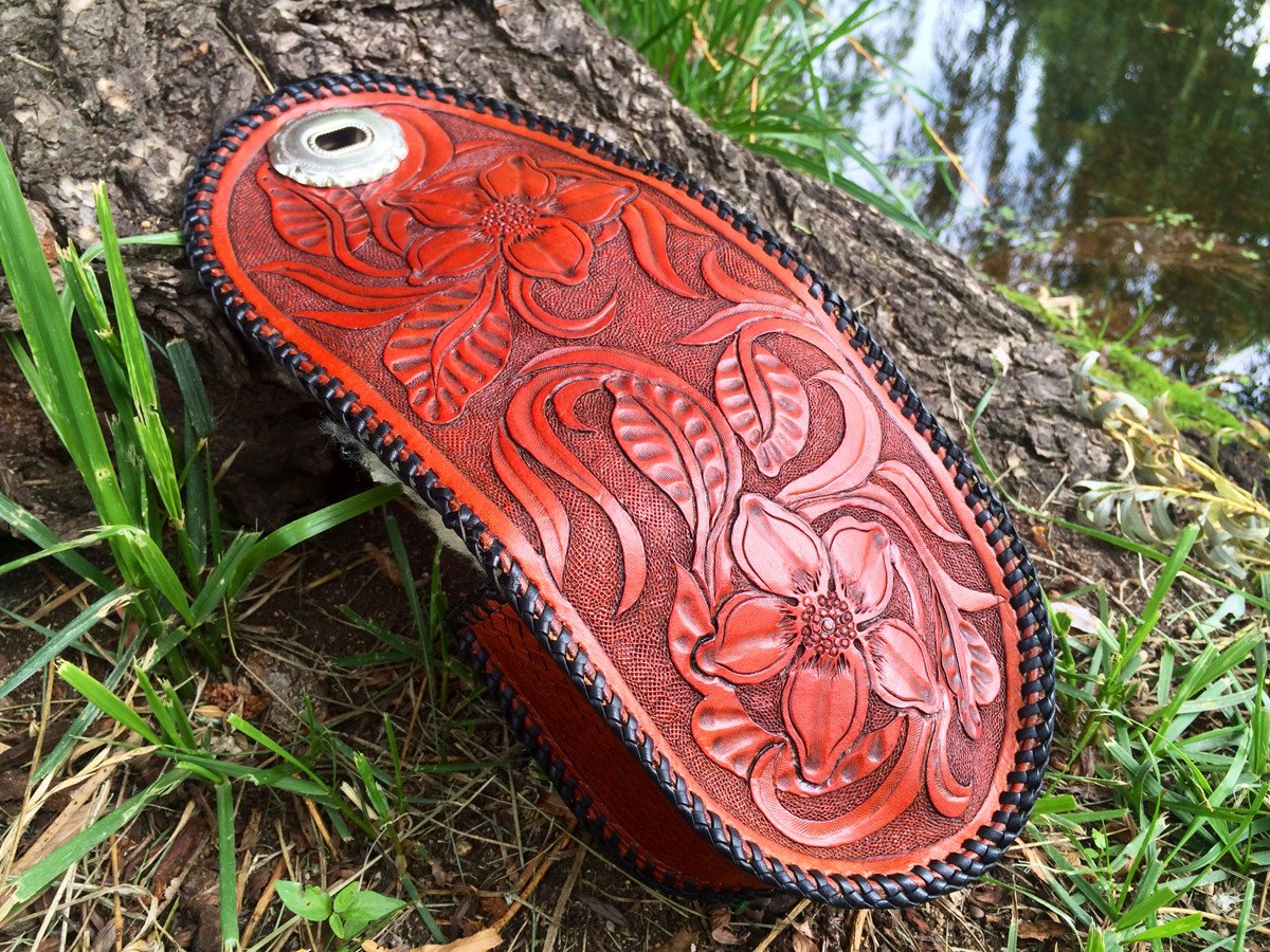 Annie Margarita Leather Reel Case - "Western Rose"