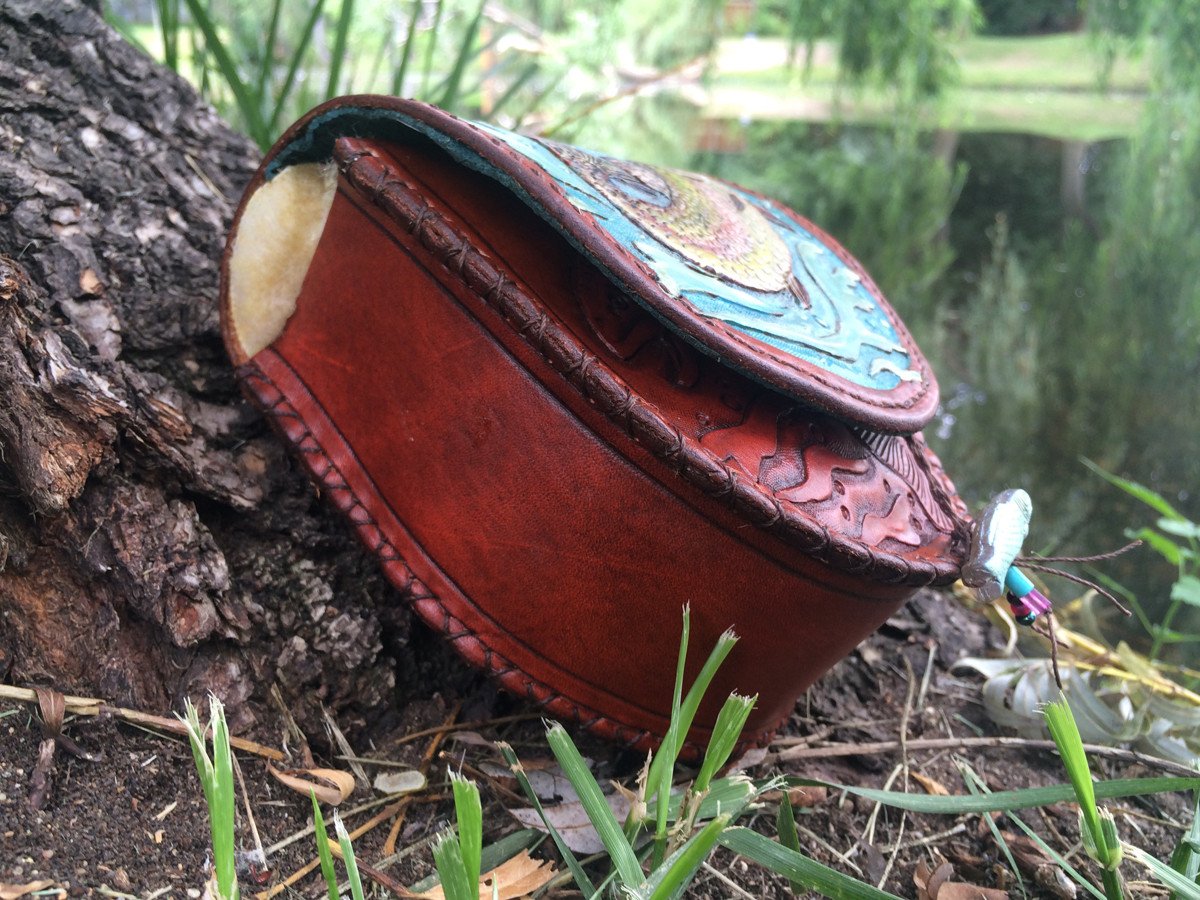 Annie Margarita Leather Reel Case - "Rockin' Rainbows"