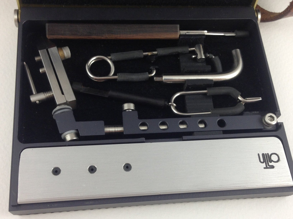 Ari 't Hart Fly Tying Travel Vise