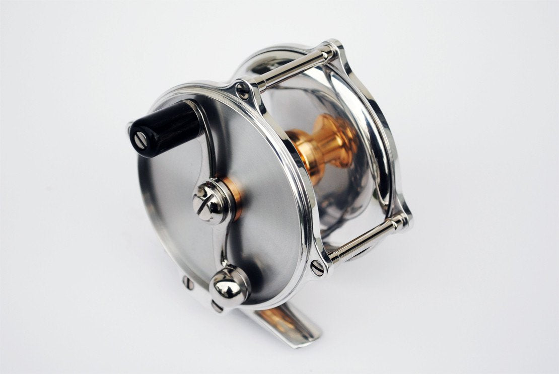 Georg Lundwall White-Faced Darter Click Reel 